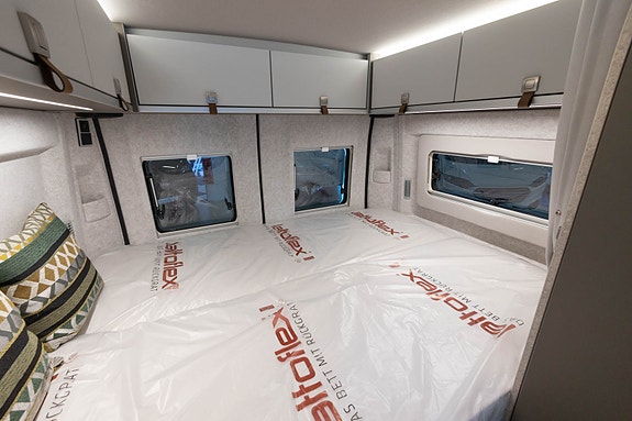 Hymer Grand Canyon| 599cm | topputstyrt | automat | 18 of 30