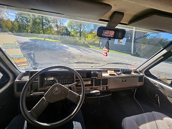 Citroen C25 2 of 12