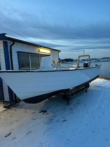 HØSTKUPP - ØIEN 620F TIL FISKETURER  OG UTFLUKTER 6 of 9