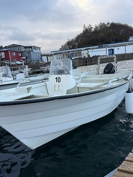 HØSTKUPP - ØIEN 620F TIL FISKETURER  OG UTFLUKTER 2 of 9