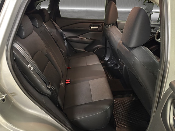 Nissan Qashqai 27 of 28