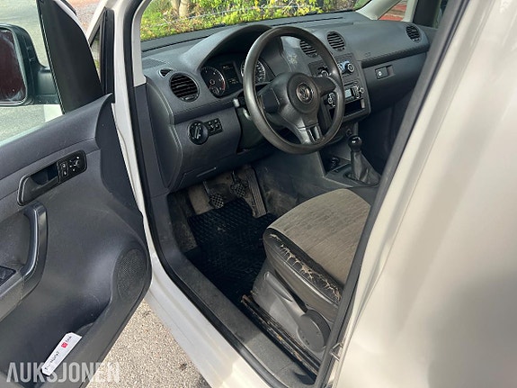 Volkswagen Caddy 11 of 30