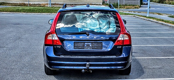 Volvo V70 5 of 29