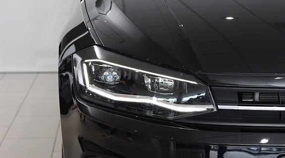 Volkswagen Polo 3 of 14