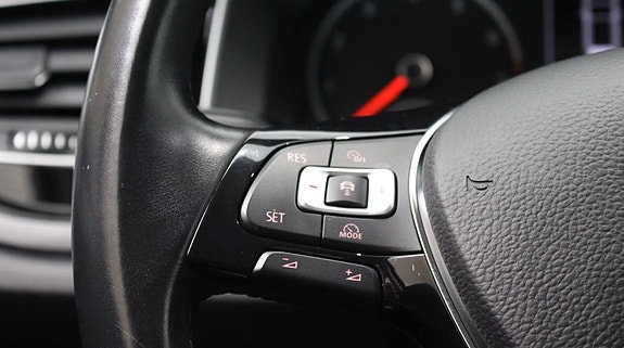 Volkswagen Polo 11 of 14