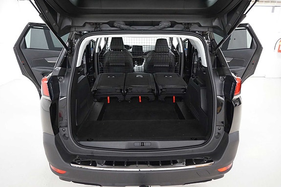 Peugeot 5008 10 of 30
