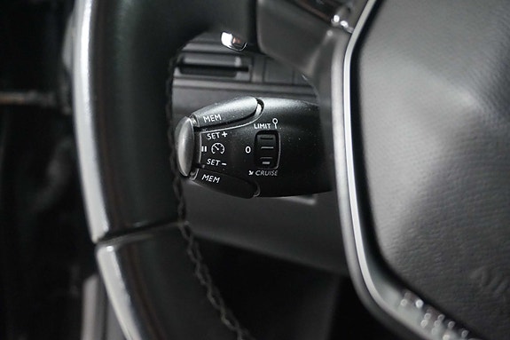Peugeot 5008 25 of 30
