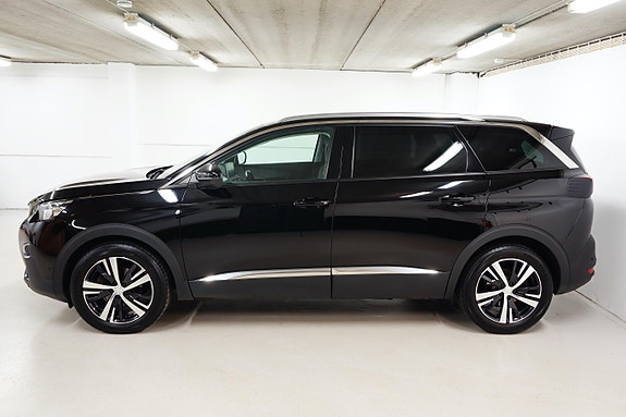 Peugeot 5008 2 of 30