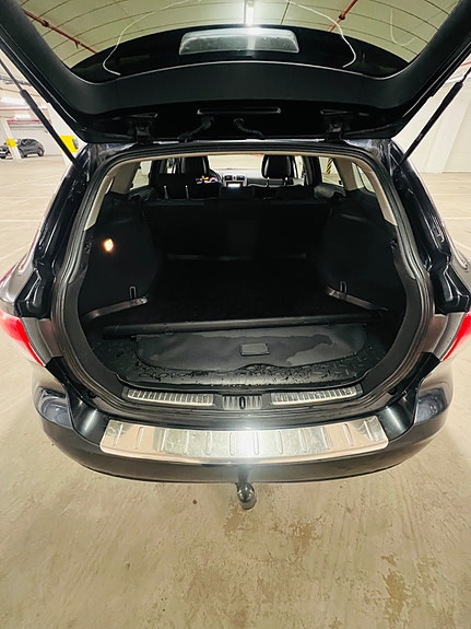 Toyota Avensis 27 of 29