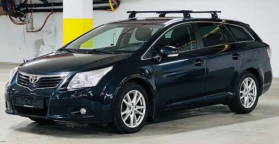 Toyota Avensis 4 of 29