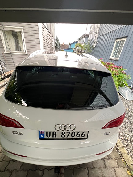 Audi Q5 10 of 27