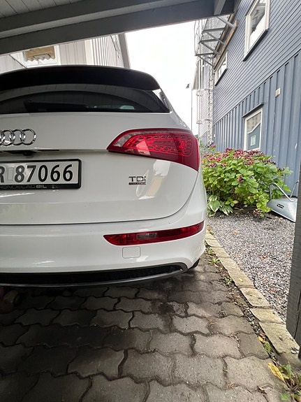 Audi Q5 9 of 27