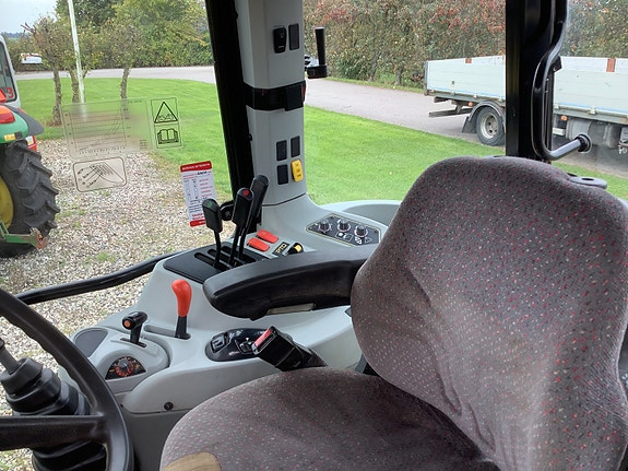 Massey Ferguson 5410 5 of 6