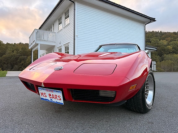 Chevrolet Corvette 24 of 30