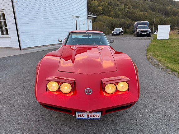 Chevrolet Corvette 19 of 30