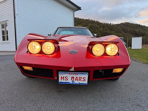 Chevrolet Corvette 20 of 30