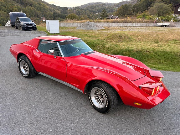 Chevrolet Corvette 17 of 30