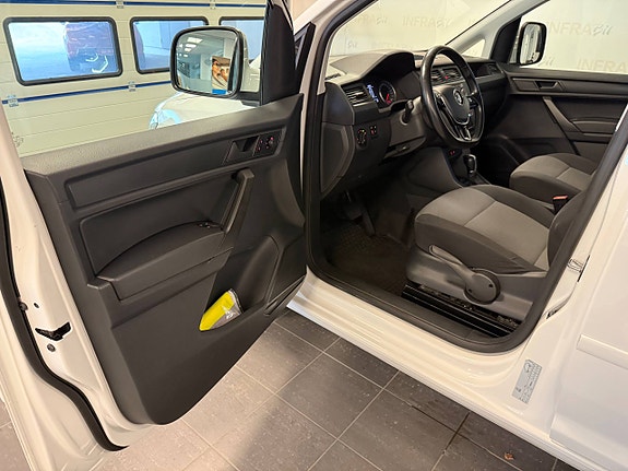 Volkswagen Caddy Maxi 6 of 27