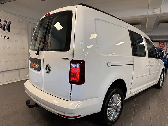 Volkswagen Caddy Maxi 24 of 27