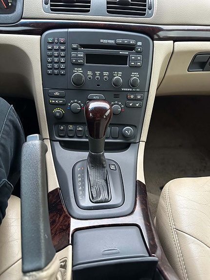 Volvo S80 11 of 24