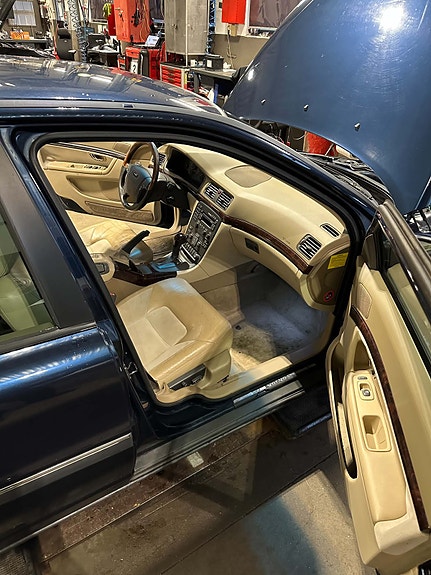 Volvo S80 7 of 24