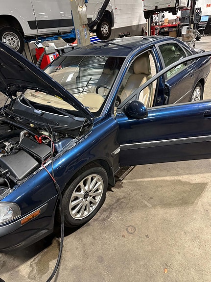 Volvo S80 9 of 24