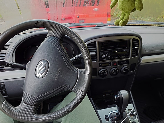 Suzuki Grand Vitara 4 of 8