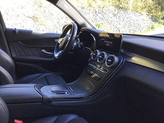 Mercedes-Benz GLC220 d 13 of 16