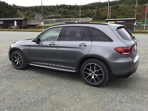 Mercedes-Benz GLC220 d 9 of 16
