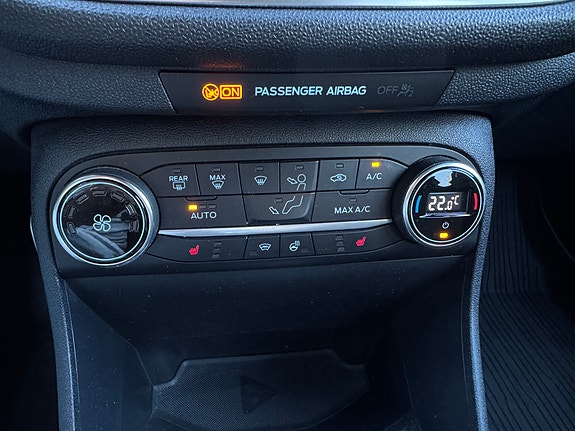 Ford Fiesta 11 of 19