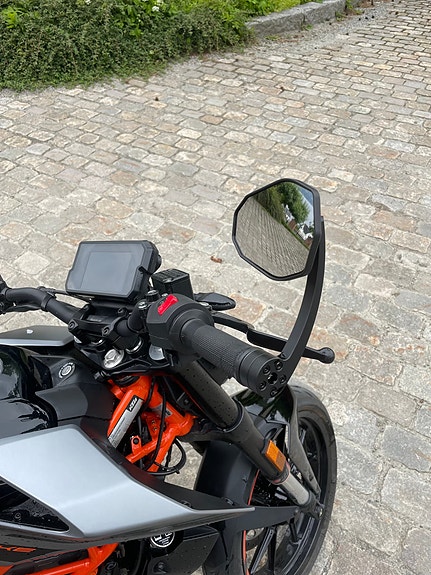 KTM 125 Duke 9 of 10