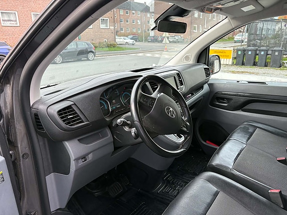 Toyota Proace 5 of 8