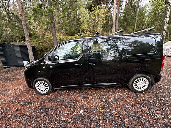 Toyota Proace 2 of 19