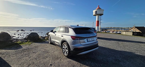 Audi Q4 e-tron 5 of 30