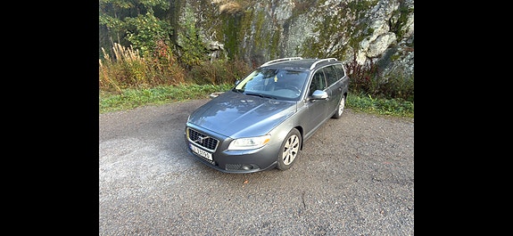 Volvo V70 14 of 16