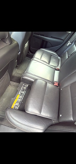 Volvo V70 7 of 16
