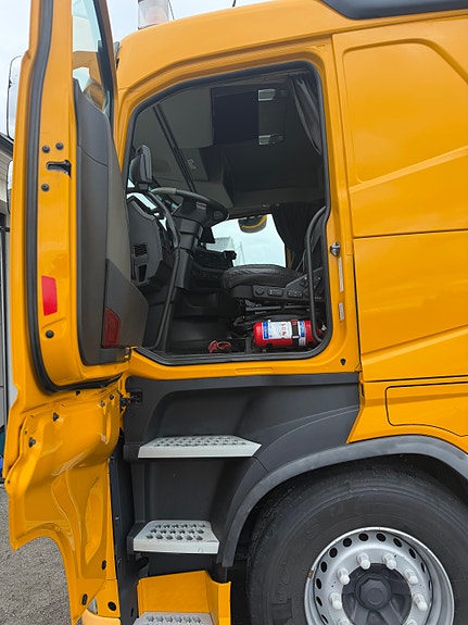 Volvo FH 540 9 of 20
