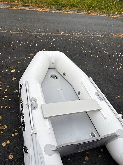Quicksilver Tendy AirDeck 240 med Mercury 4 hk motor 2 of 15