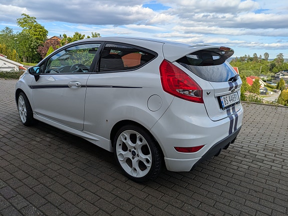 Ford Fiesta 6 of 20