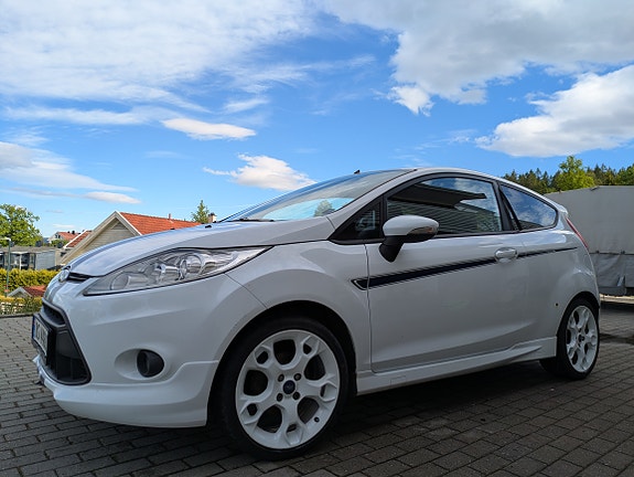 Ford Fiesta 7 of 20
