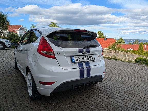 Ford Fiesta 5 of 20