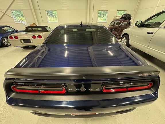 Dodge Challenger 15 of 30