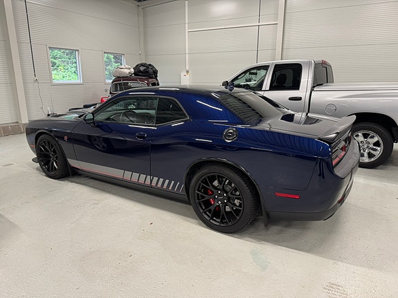 Dodge Challenger 7 of 30
