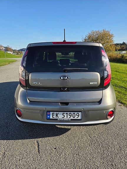 Kia Soul 4 of 30