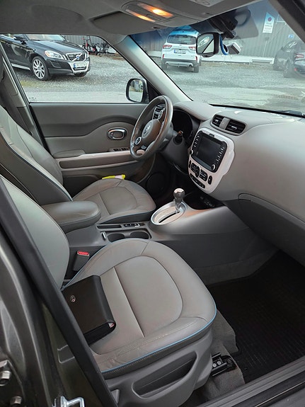 Kia Soul 25 of 30