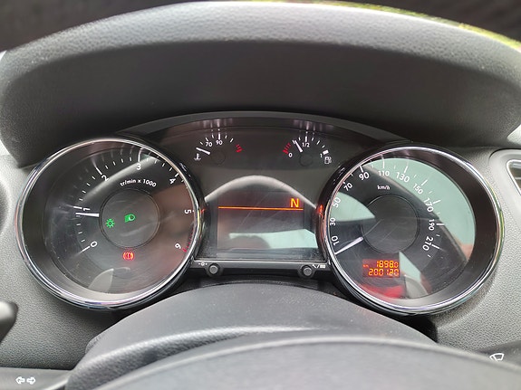 Peugeot 5008 6 of 17