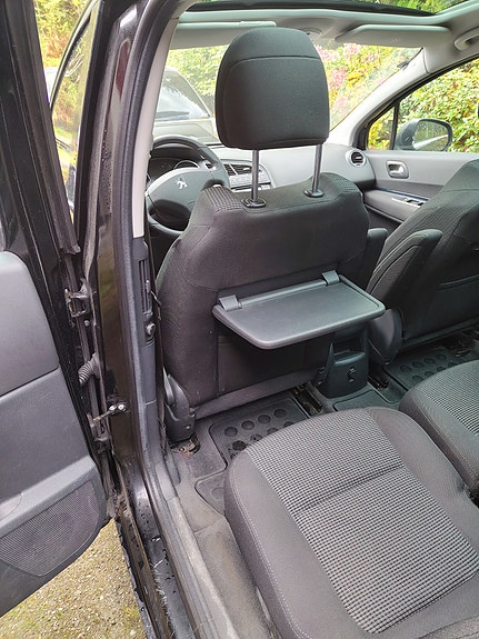 Peugeot 5008 17 of 17