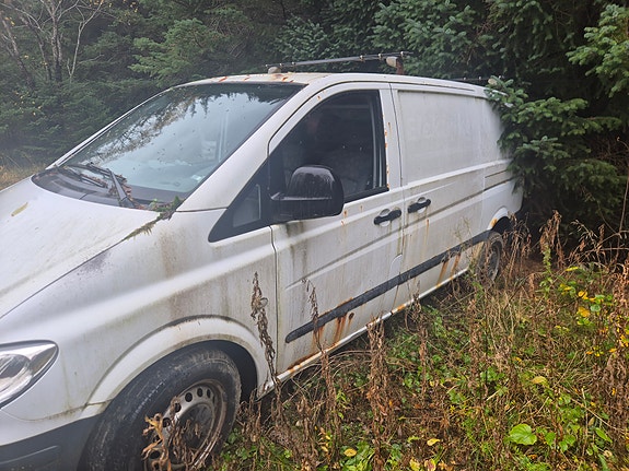 Mercedes-Benz Vito 111 3 of 8