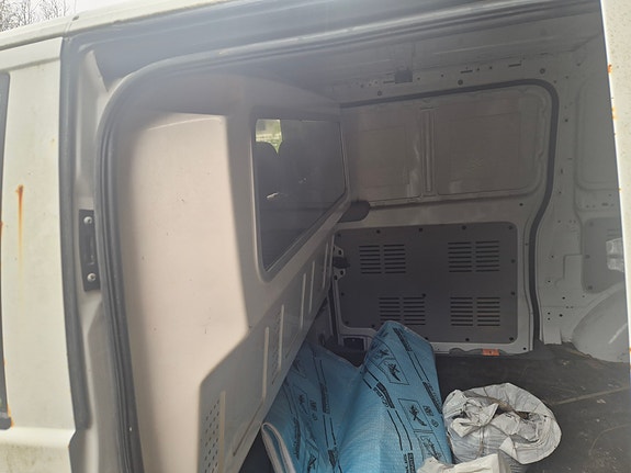 Mercedes-Benz Vito 111 5 of 8