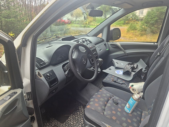 Mercedes-Benz Vito 111 6 of 8